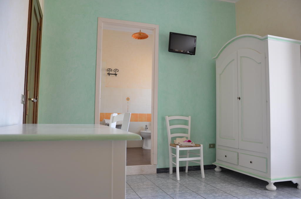 S'Apposentu Affittacamere Pula Habitación foto